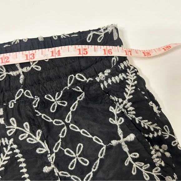Johnny Was Peaches All Over Embroidered Pants Joggers Pete & Greta (size M) - Picture 11 of 13